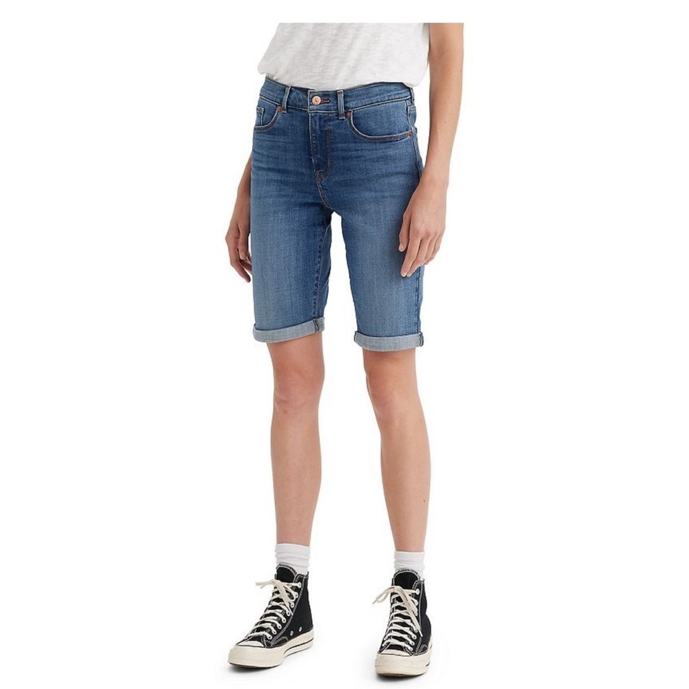LEVIS modern skinny shorts